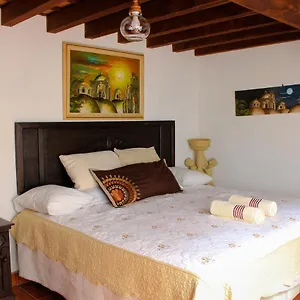 Real 3*, Antigua Guatemala